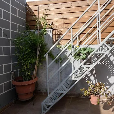 شقة Joan's كالاماتا