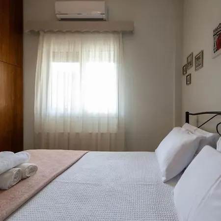 Joan's Apartment *