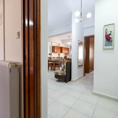 Joan's * كالاماتا